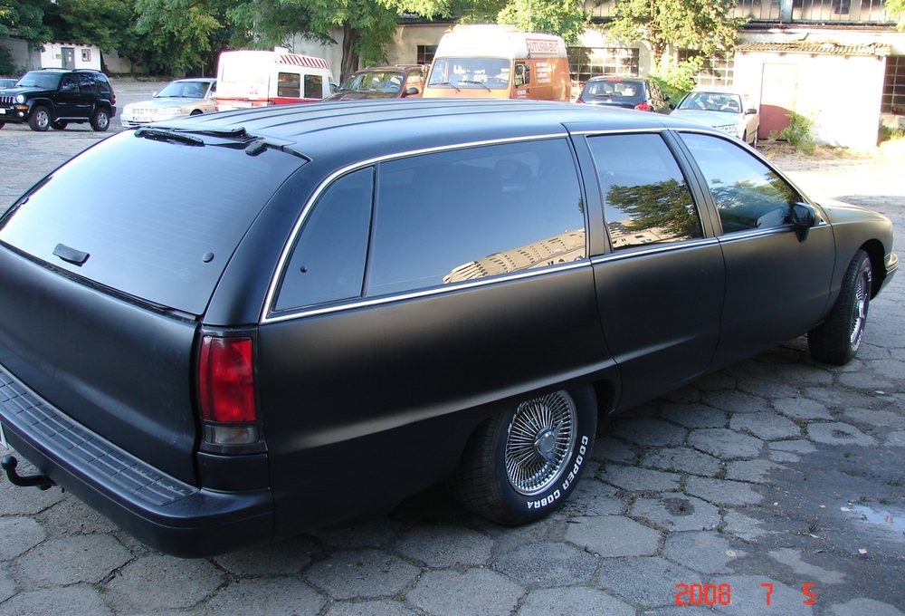 Chevrolet Caprice i 7 ofoliowanych szyb